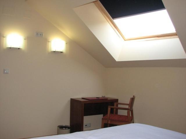 Hotel Ruta De La Plata De Asturias Pola de Lena Ruang foto
